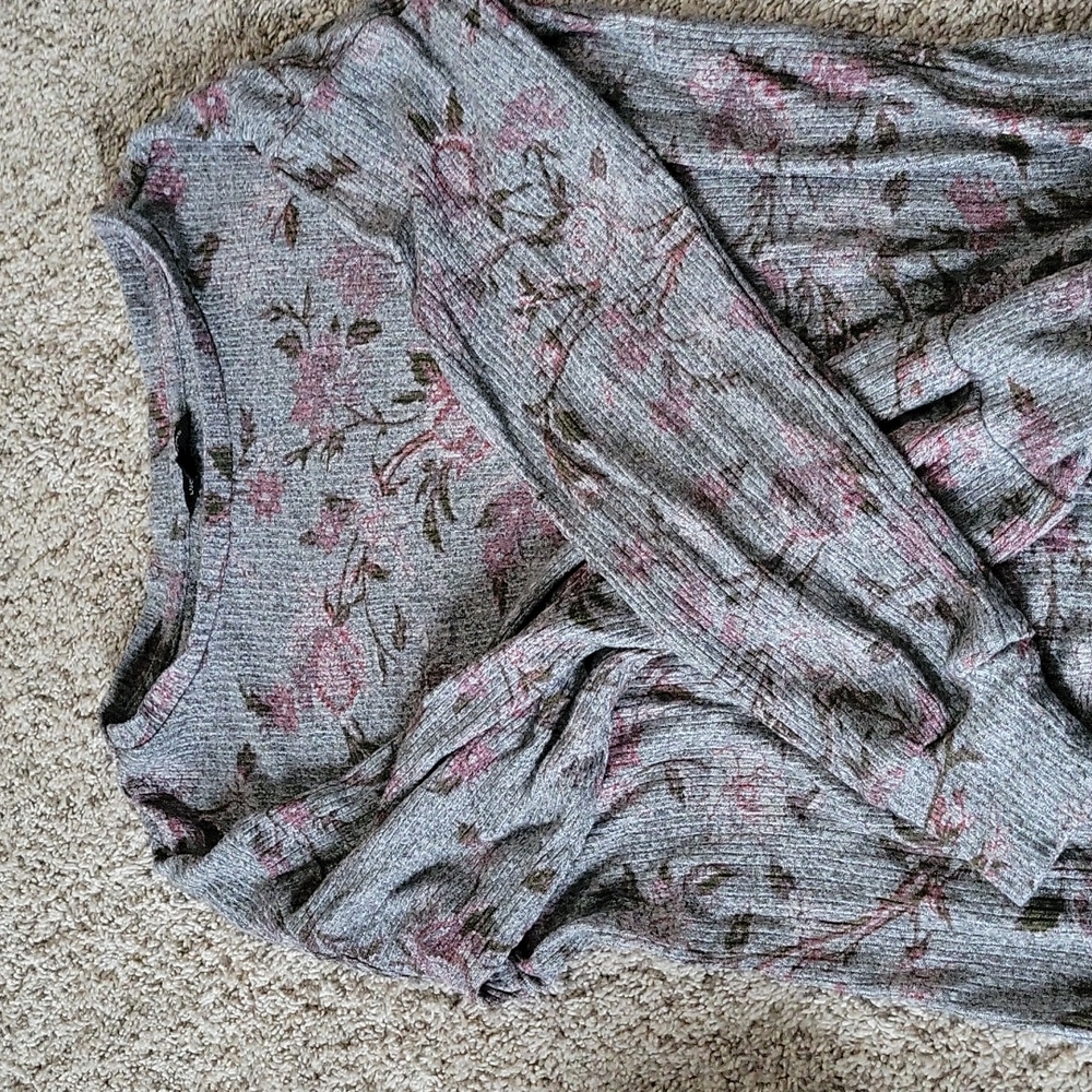Floral ribbed shirt